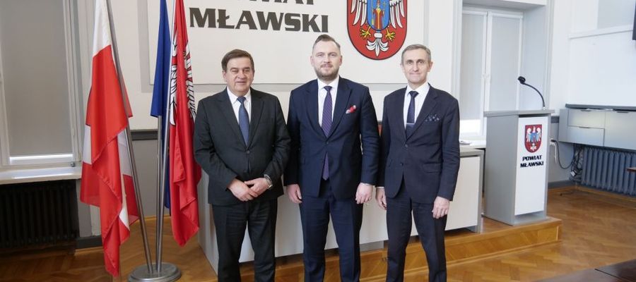 Wizyta wiceministra Konrada Wojnarowskiego w Starostwie Powiatowym w Mławie