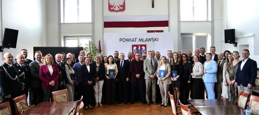 Powiat Mławski podpisał umowy na kulturę i doposażenie jednostek OSP