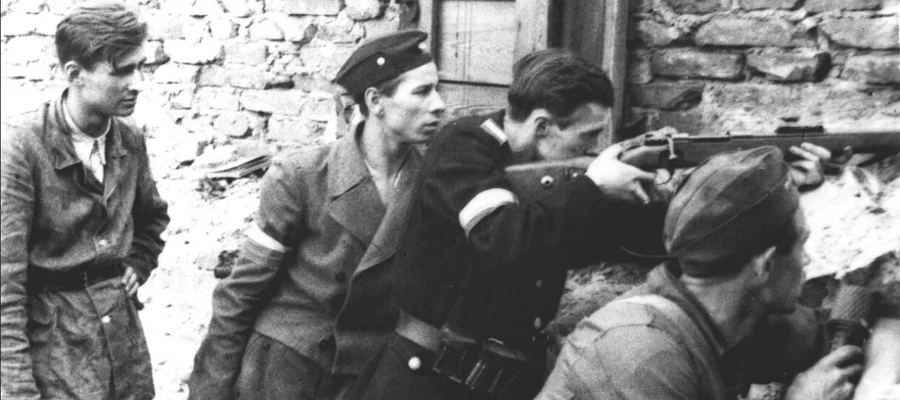 Cześć i chwała Bohaterom... Kalendarium Powstania